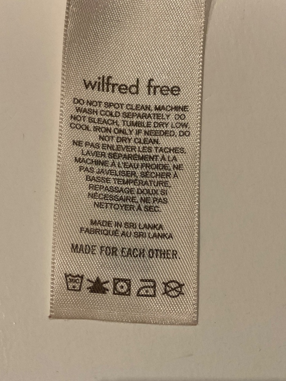 Wilfred Free Aritzia Go To Long Sleeve Tee XL Orange Minimalist Comfort Staple - Picture 8 of 8